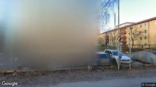 Bostadsrätter till salu i Huddinge - Bild från Google Street View