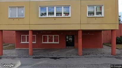 Lägenheter till salu i Huddinge - Bild från Google Street View