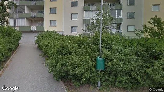 Lägenheter till salu i Huddinge - Bild från Google Street View