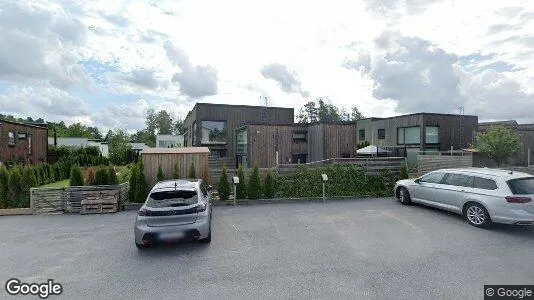 Lägenheter till salu i Huddinge - Bild från Google Street View