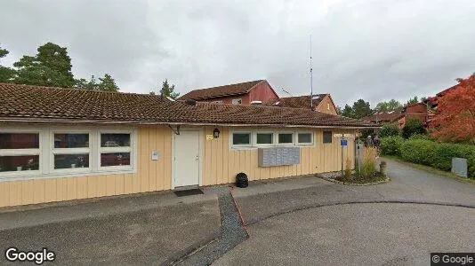 Bostadsrätter till salu i Nacka - Bild från Google Street View