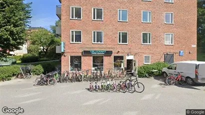 Bostadsrätter till salu i Huddinge - Bild från Google Street View