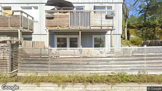 Bostadsrätter till salu i Tyresö - Bild från Google Street View