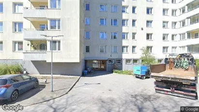 Bostadsrätter till salu i Tyresö - Bild från Google Street View