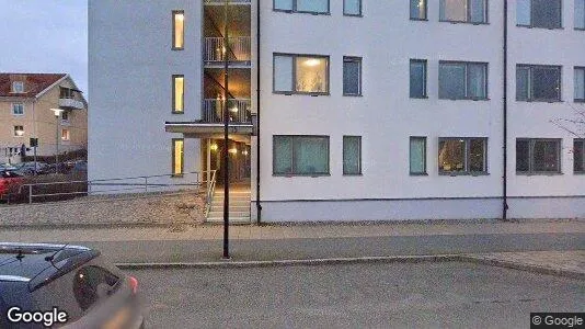 Lägenheter till salu i Upplands Väsby - Bild från Google Street View