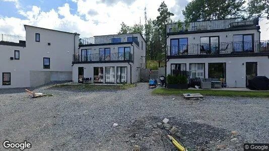 Bostadsrätter till salu i Haninge - Bild från Google Street View