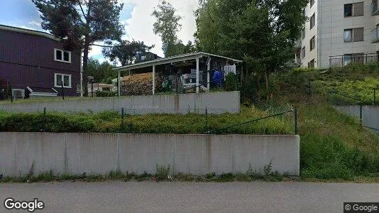 Lägenheter till salu i Botkyrka - Bild från Google Street View