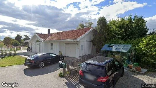 Lägenheter att hyra i Haninge - Bild från Google Street View