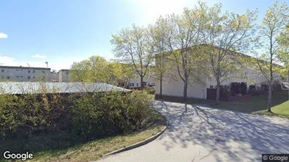 Cooperative housing till salu i Upplands-Bro - Bild från Google Street View