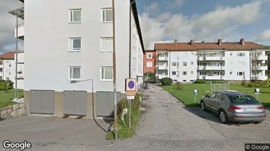 Bostadsrätter till salu i Köping - Bild från Google Street View