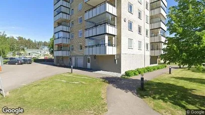 Bostadsrätter till salu i Köping - Bild från Google Street View