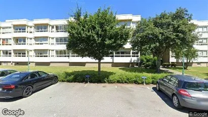 Bostadsrätter till salu i Rosengård - Bild från Google Street View