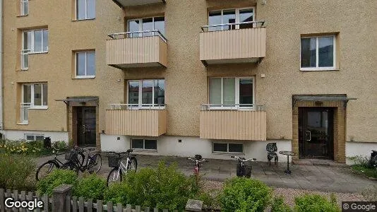 Bostadsrätter till salu i Halmstad - Bild från Google Street View