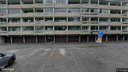 Lägenheter till salu i Täby - Bild från Google Street View