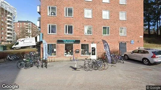 Bostadsrätter till salu i Huddinge - Bild från Google Street View