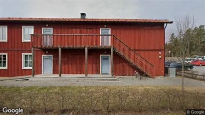 Lägenheter till salu i Upplands-Bro - Bild från Google Street View