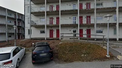 Bostadsrätter till salu i Huddinge - Bild från Google Street View