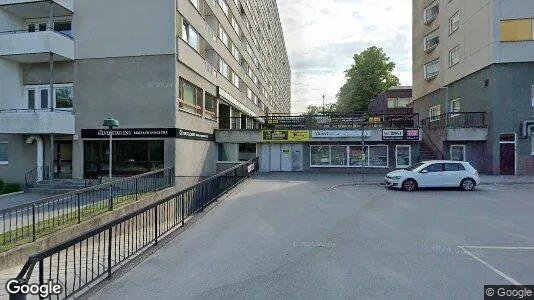 Lägenheter till salu i Täby - Bild från Google Street View