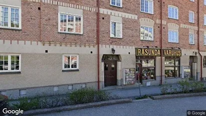 Lägenheter till salu i Solna - Bild från Google Street View