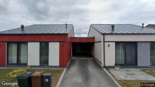 Lägenheter till salu i Österåker - Bild från Google Street View