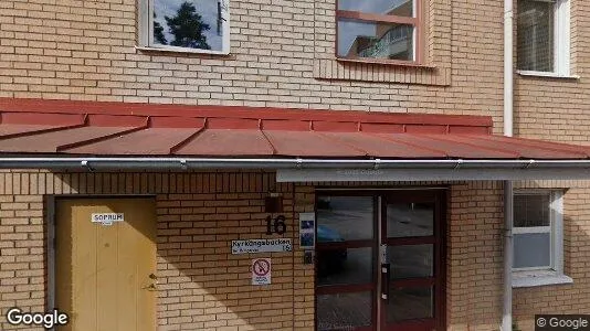 Lägenheter till salu i Huddinge - Bild från Google Street View