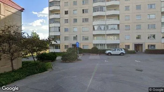 Bostadsrätter till salu i Haninge - Bild från Google Street View