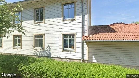 Bostadsrätter till salu i Båstad - Bild från Google Street View