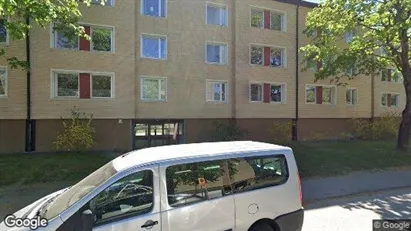 Lägenheter till salu i Haninge - Bild från Google Street View