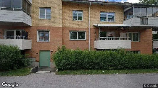 Bostadsrätter till salu i Huddinge - Bild från Google Street View