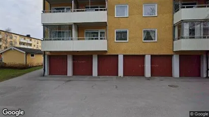 Bostadsrätter till salu i Huddinge - Bild från Google Street View