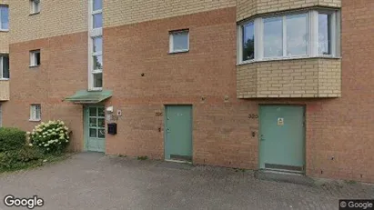 Bostadsrätter till salu i Huddinge - Bild från Google Street View