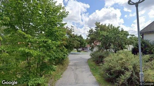 Lägenheter att hyra i Botkyrka - Bild från Google Street View