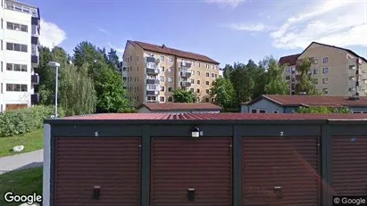 Lägenheter till salu i Haninge - Bild från Google Street View