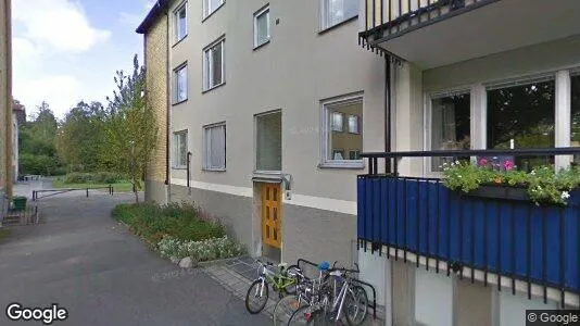 Bostadsrätter till salu i Tyresö - Bild från Google Street View