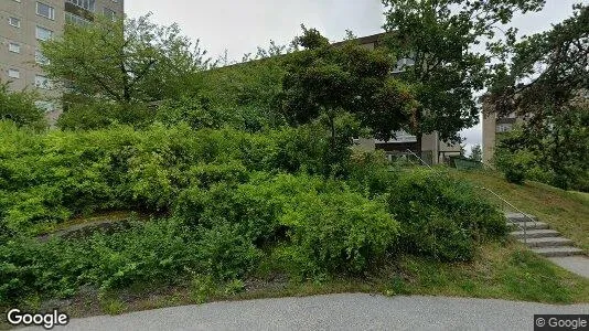 Bostadsrätter till salu i Nacka - Bild från Google Street View