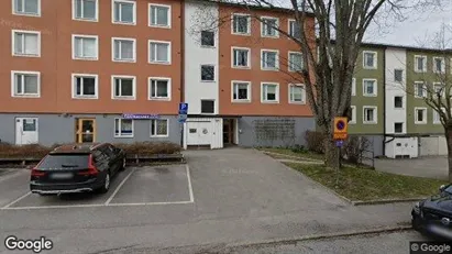 Bostadsrätter till salu i Huddinge - Bild från Google Street View