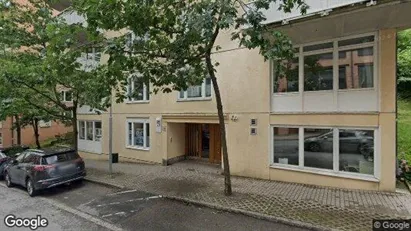 Bostadsrätter till salu i Nacka - Bild från Google Street View