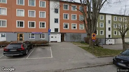 Bostadsrätter till salu i Huddinge - Bild från Google Street View