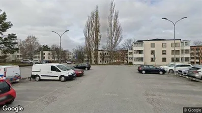 Lägenheter att hyra i Huddinge - Bild från Google Street View