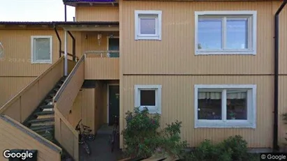 Bostadsrätter till salu i Tyresö - Bild från Google Street View