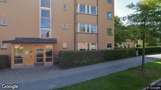 Bostadsrätter till salu i Huddinge - Bild från Google Street View