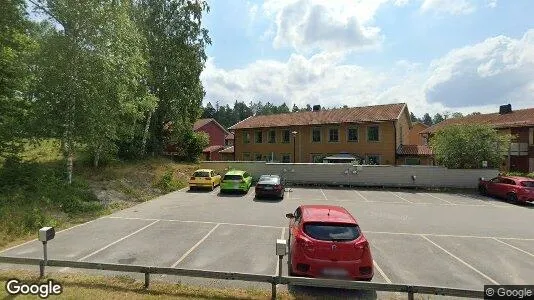 Lägenheter till salu i Botkyrka - Bild från Google Street View