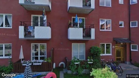 Lägenheter till salu i Huddinge - Bild från Google Street View