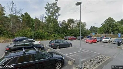 Lägenheter att hyra i Huddinge - Bild från Google Street View