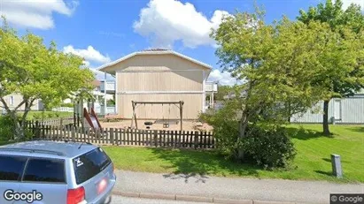 Bostadsrätter till salu i Stenungsund - Bild från Google Street View