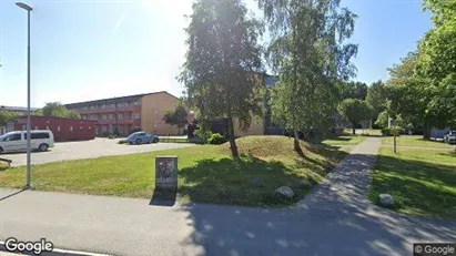 Bostadsrätter till salu i Haninge - Bild från Google Street View