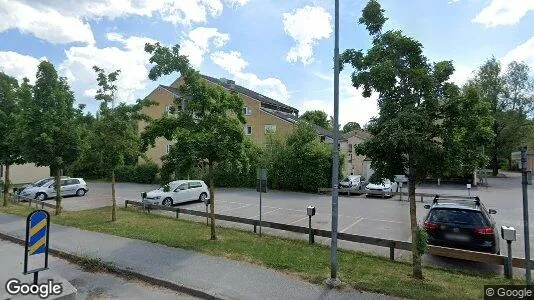 Lägenheter till salu i Täby - Bild från Google Street View