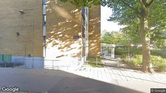 Lägenheter att hyra i Rosengård - Bild från Google Street View