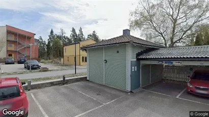 Bostadsrätter till salu i Tyresö - Bild från Google Street View