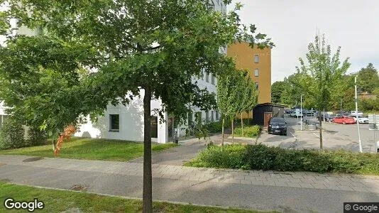 Bostadsrätter till salu i Huddinge - Bild från Google Street View